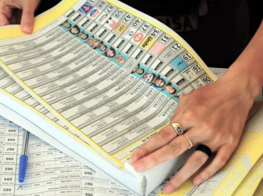 Captura de Pantalla 2025-10-24 a la(s) 09.01.05